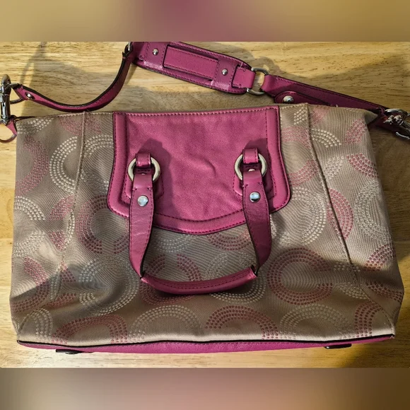 Coach Ashley Op Art Pink and Tan Satchel - Picture 3 of 12